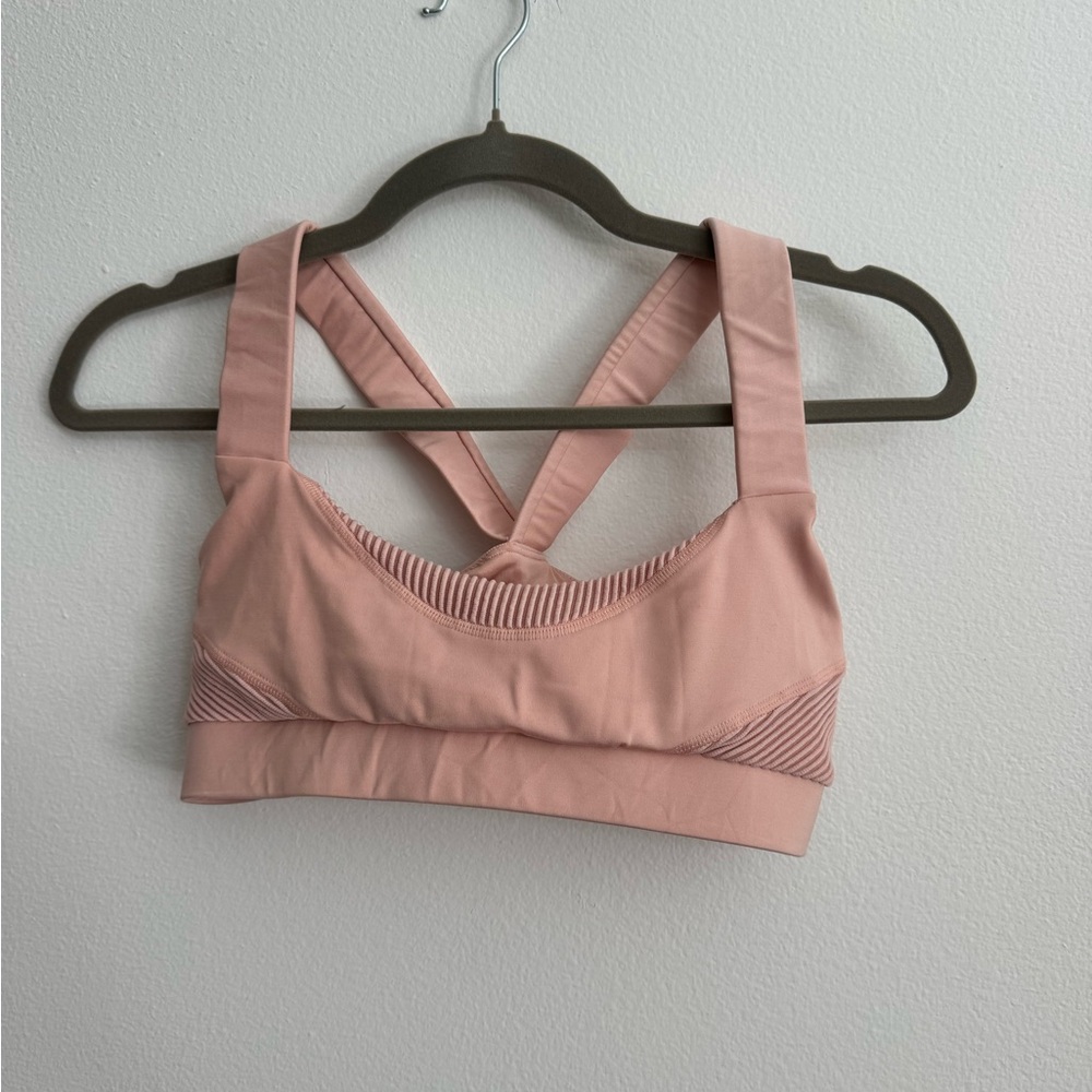 Beloforte work out top. Size S. Pink color.